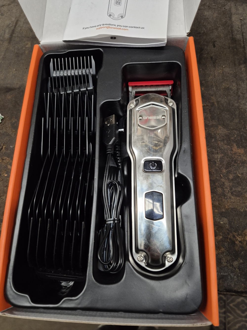 Oneisall Silver Dog Grooming Clipper with Black Guide Combs